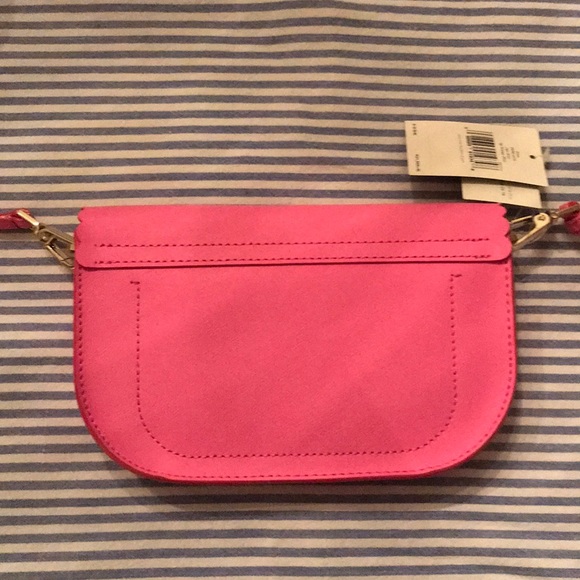 NWT Kate Spade Pink Scalloped Crossbody Purse - Picture 3 of 6